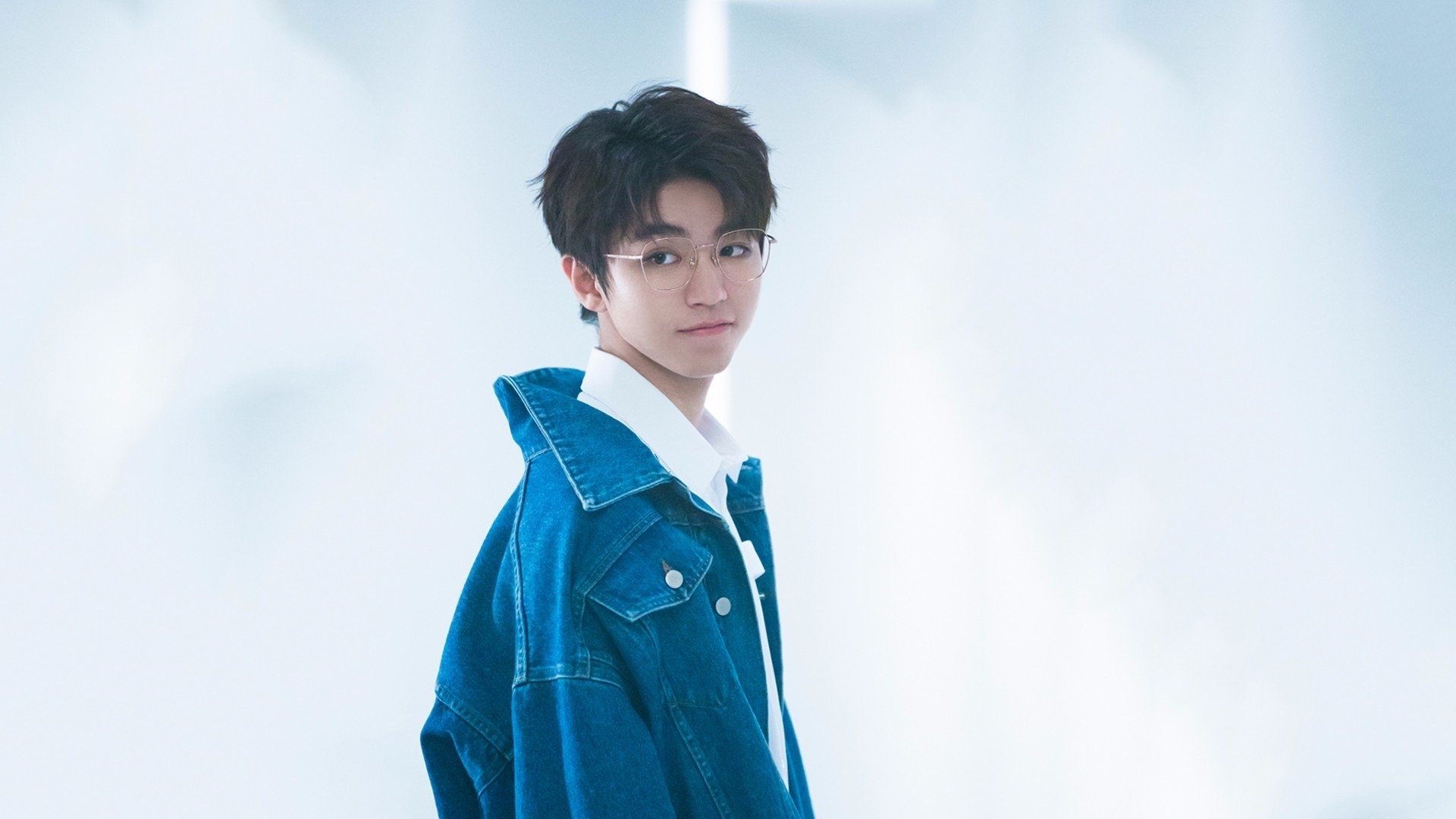 kaiyun官方入口登录-詹皇浓眉双核如何统治西部,詹皇浓眉照片