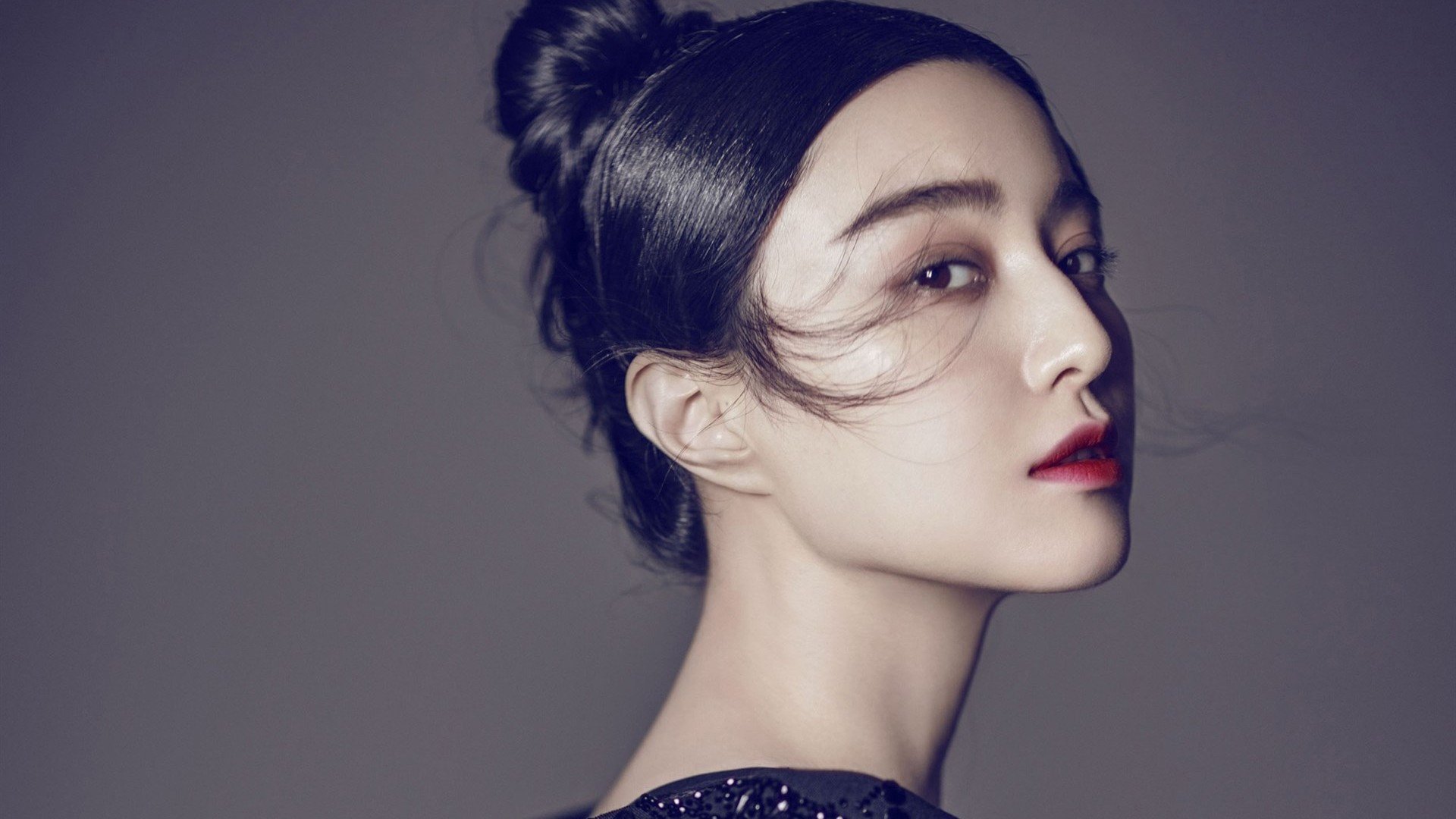 多位球员赛后主动加练展现积极态度争取赢得更多上场机会，现场赛使用加成球员打入5球