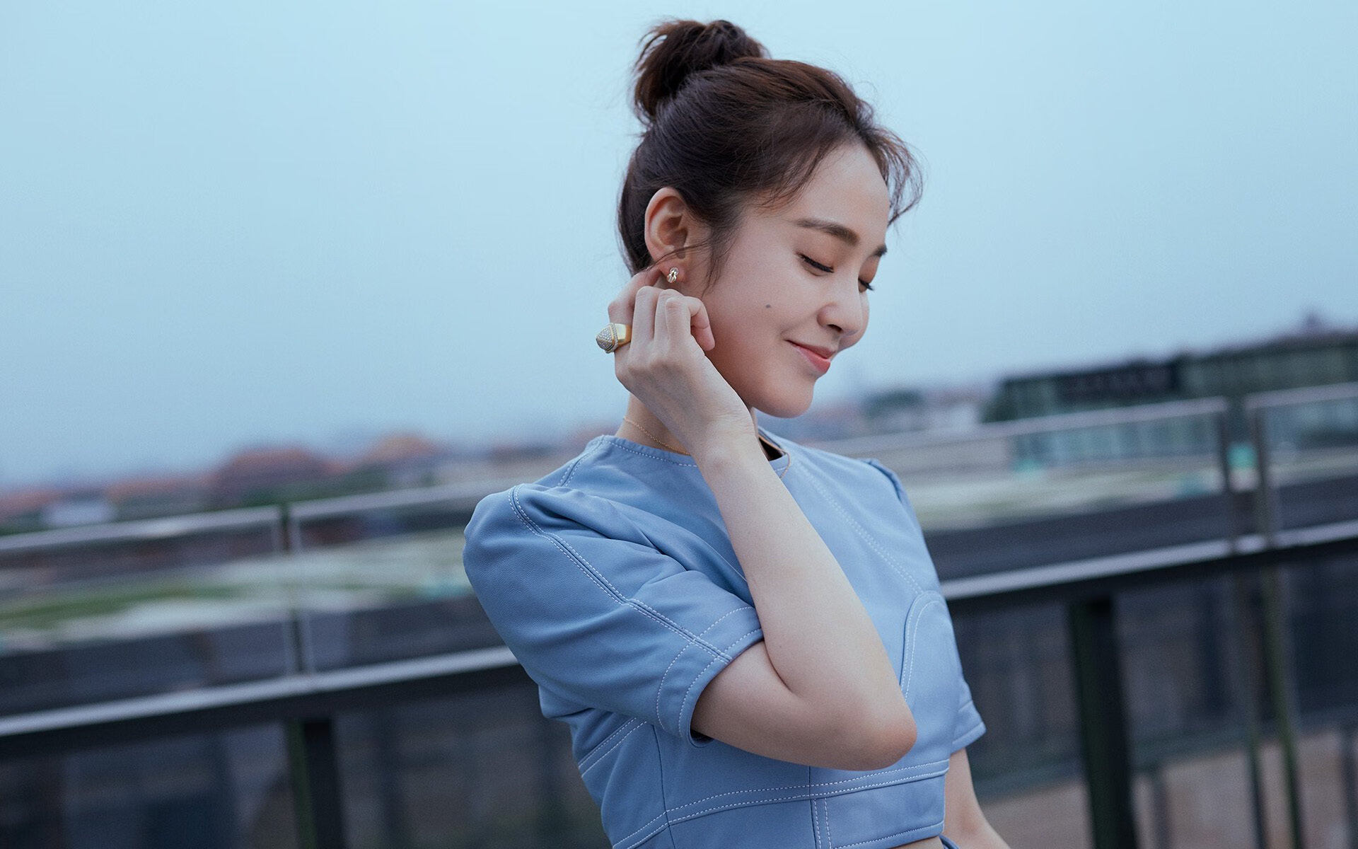 开云体育APP下载-巴雷特:全黑队的进攻引擎,凭借精准传球和快速反击带领球队破敌