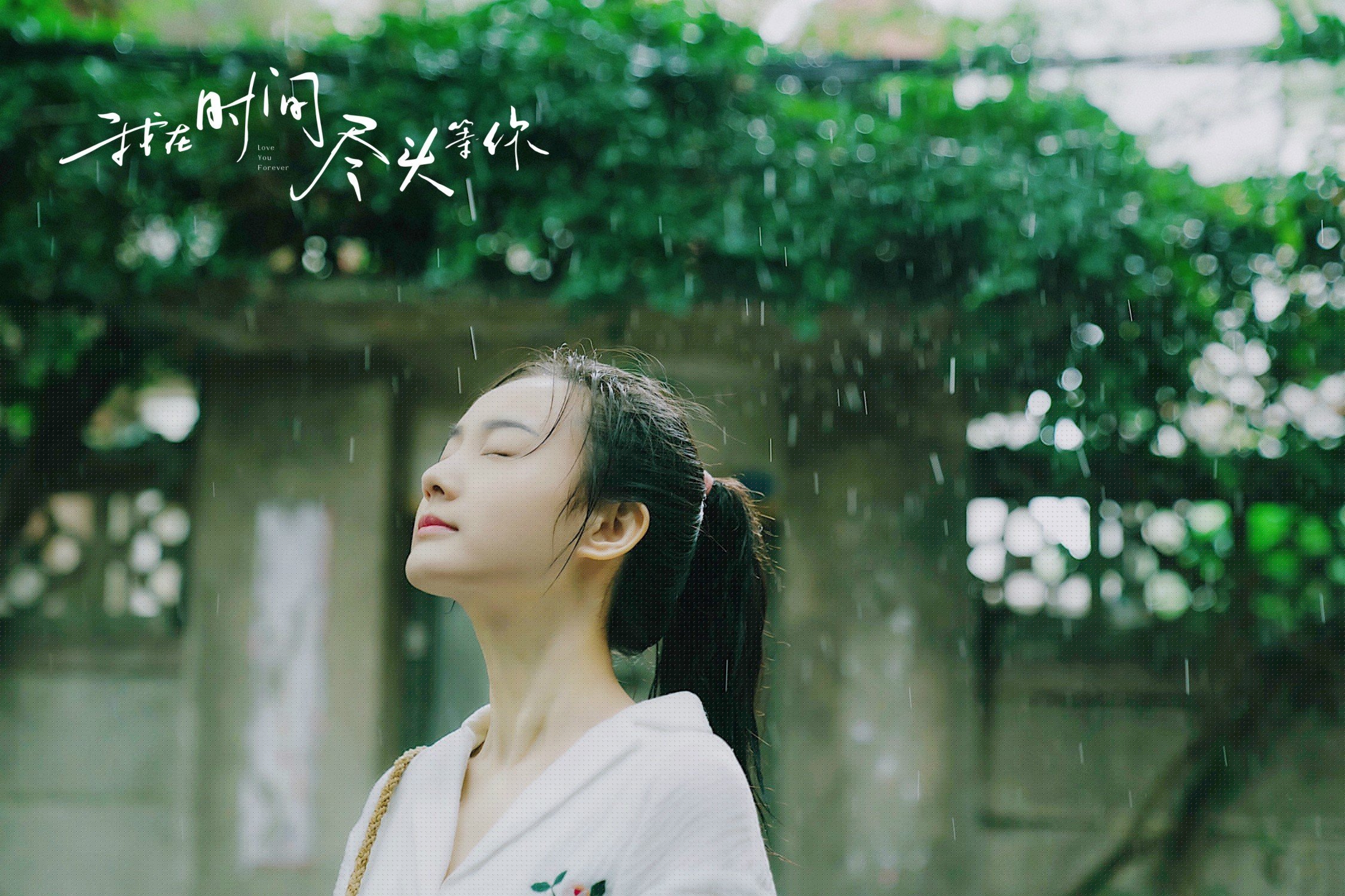 kaiyun体育综合-欧洲杯决胜瞬间：战术变革中的大逆转，欧洲杯决赛争议